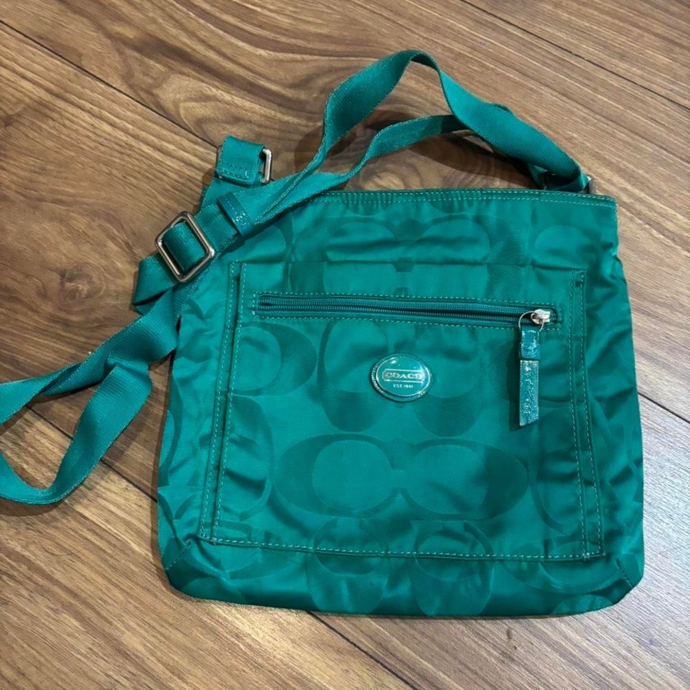 Teal Coach Crossbody‎